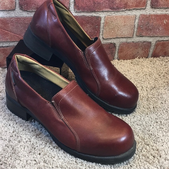 Mellow Walk Shoes - Mellow Walk Vanessa Womens steel toe loafers work shoe